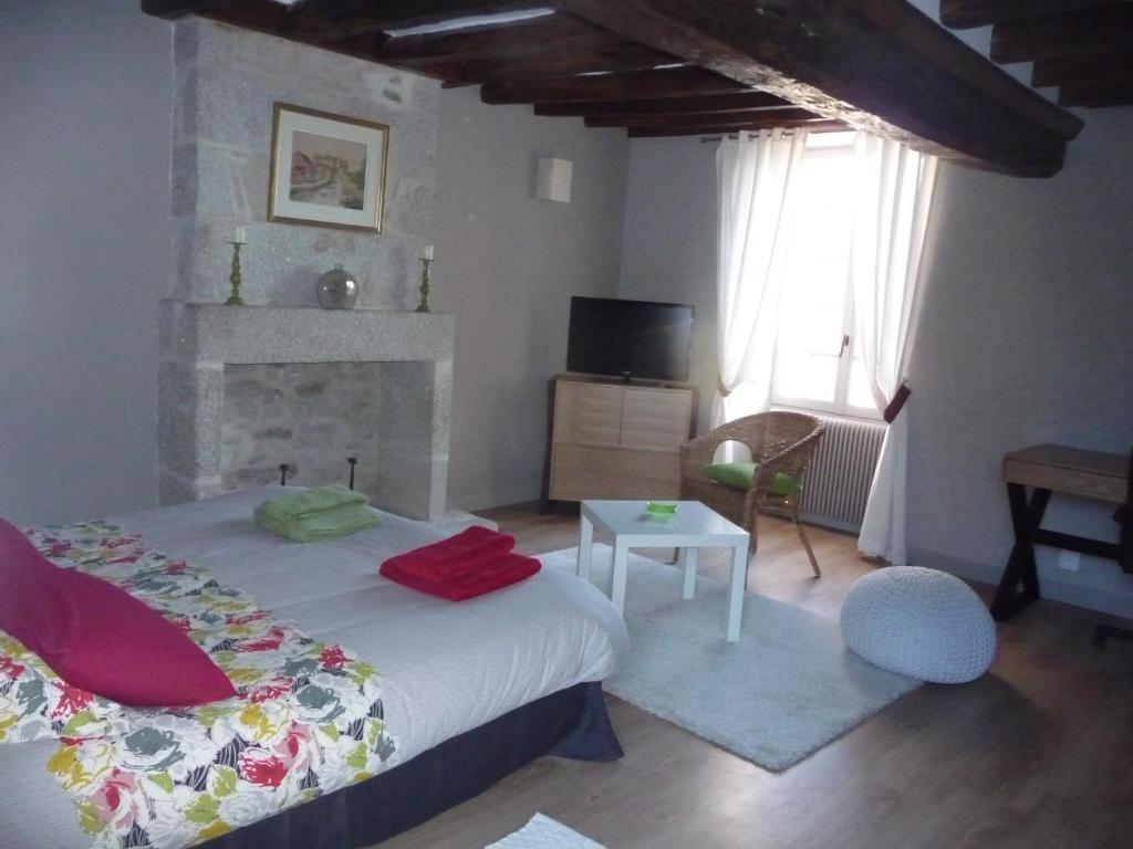 La Maison D'A Cote Alencon Room photo